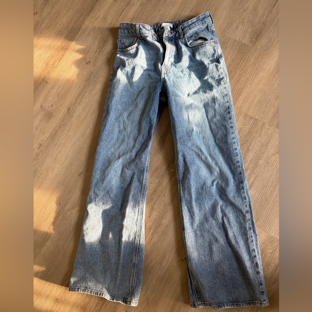 H&M Light Blue Relaxed Fit Jeans